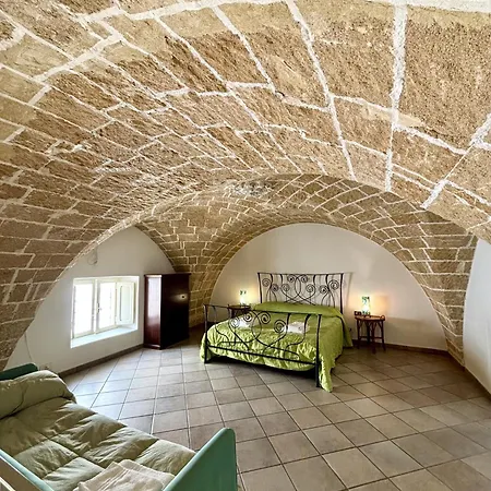 Kallistos & Apartahotel