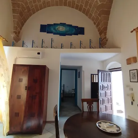Apartahotel Kallistos & *